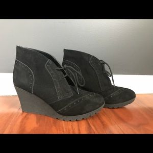 MIA black bootie/wedge